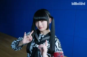 ATARASHII GAKKO!, Billboard Japan