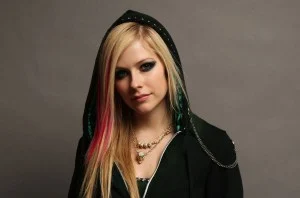 Avril Lavigne poses in the Studio during the MTV Europe Music Awards 2007 at the Olympiahalle on Nov. 1, 2007 in Munich, Germany.