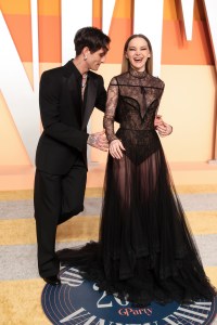 Damiano David, Dove Cameron at the 2025 Vanity Fair Oscar Party Hosted By Radhika Jones held at Wallis Annenberg Center for the Performing Arts on March 02, 2025 in Beverly Hills, California.