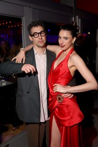 Jack Antonoff and Margaret Qualley attend the 2025 Vanity Fair Oscar Party Hosted By Radhika Jones at Wallis Annenberg Center for the Performing Arts on March 02, 2025 in Beverly Hills, California. (Photo by Matt Winkelmeyer/VF25/WireImage for Vanity Fair)