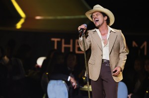 LOS ANGELES, CALIFORNIA - FEBRUARY 02: Bruno Mars performs onstage during the 67th Annual GRAMMY Awards at Crypto.com Arena on February 02, 2025 in Los Angeles, California. (Photo by Kevin Winter/Getty Images for The Recording Academy)
