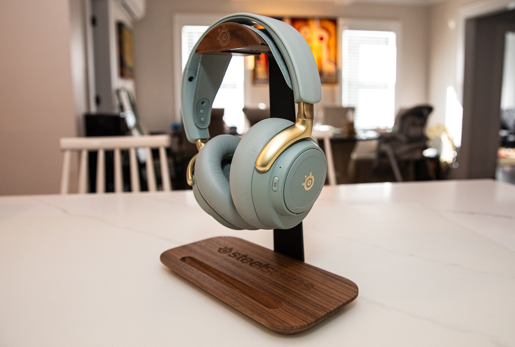 SteelSeries Arctis Nova Elite