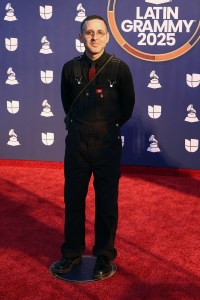 Eduardo Cabra attends the 26th Annual Latin Grammy Awards at the MGM Grand Garden Arena on November 13, 2025 in Las Vegas, Nevada.