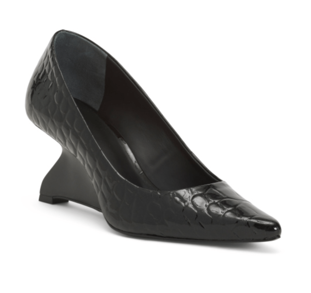 Bowen Yang & Matt Rogers Talk Gifting Tip With New Marshalls Guide