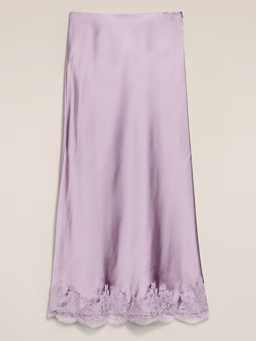 PinkPantheress Models Anna Sui & Old Navy Fall Collab: Shop Now