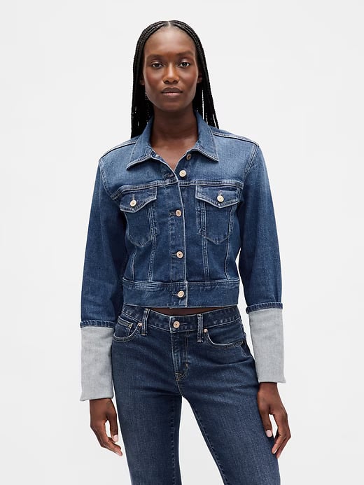 Here's Where You Can Shop KATSEYE-Approved Gap Pieces on Black Friday